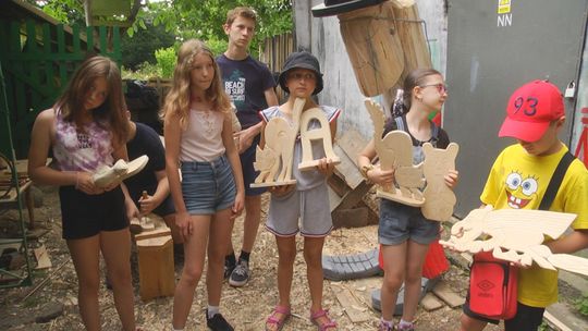 Wakacyjne lekcje rzeźbienia