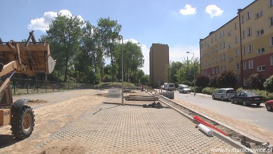 Więcej miejsc postojowych na Zakładowej