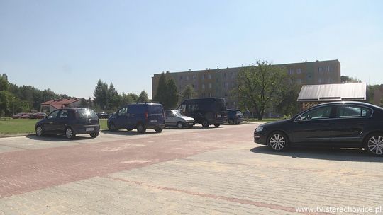 Więcej miejsc postojowych przy Leśnej