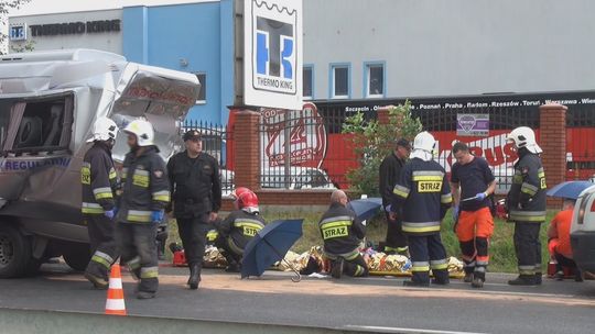 Wypadek pasażerów starachowickiego busa w drodze do Warszawy