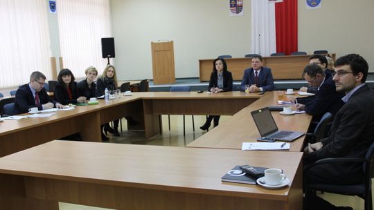 Z kształceniem do pracodawców