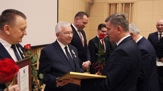 Zasłużeni dla regionu otrzymali Odznakę Honorową Województwa Świętokrzyskiego