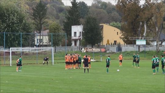 Zielono-czarni pokonali zespół z Klimontowa