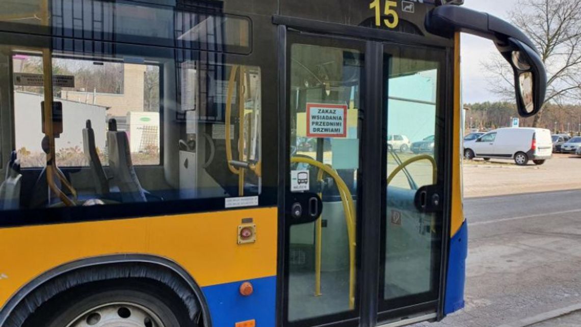 Bezpłatna komunikacja miejska dla uchodźców z Ukrainy Bezpłatna komunikacja miejska dla uchodźców z Ukrainy