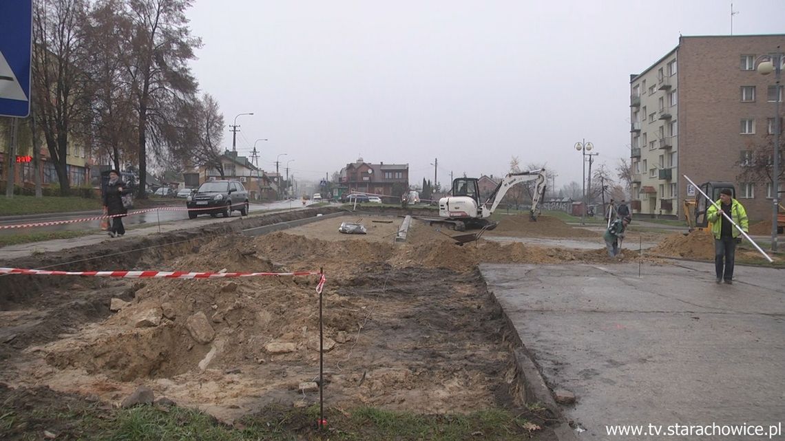Budują parking na Kościelnej