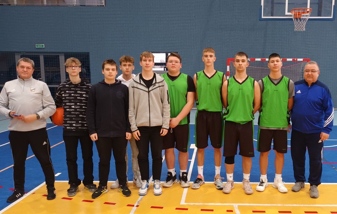 III miejsce w województwie koszykarzy z Technikum na Maja