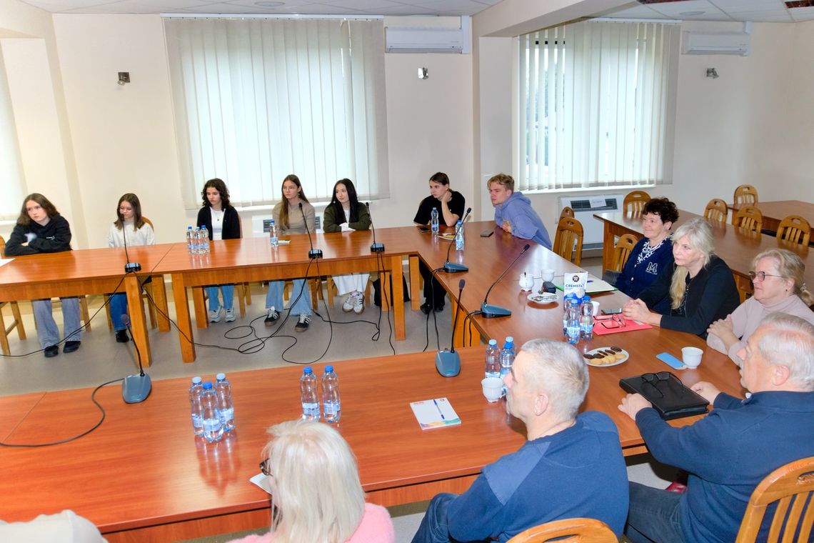 Łączymy pokolenia, szkolimy wolontariuszy Łączymy pokolenia, szkolimy wolontariuszy