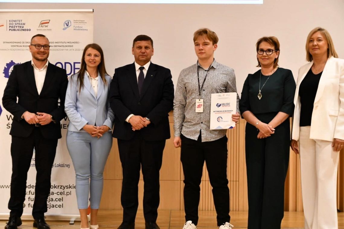 Młodzieżowa Rada Gminy Brody z grantem! Ruszają dwa projekty Młodzieżowa Rada Gminy Brody z grantem! Ruszają dwa projekty