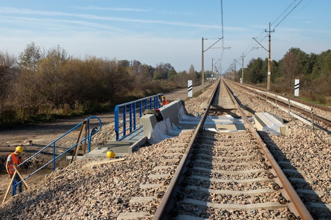 Na linii Starachowice – Skarżysko-Kamienna nowe perony i dodatkowe prace