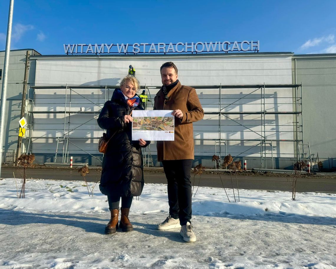 Neon mamy, teraz czas na mural Neon mamy, teraz czas na mural