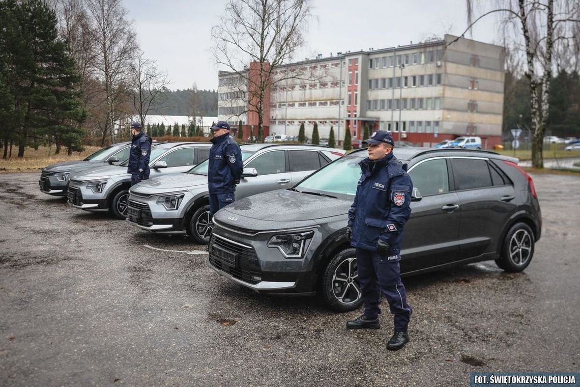 Nowe pojazdy świętokrzyskiej Policji