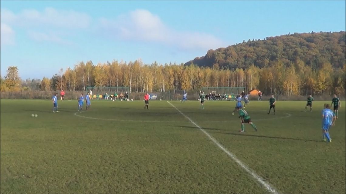 Piłkarze Staru pokonali GKS Rudki