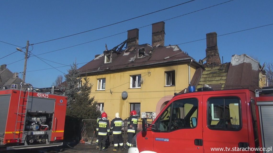 Pogorzelcy z ulicy Mickiewicza znaleźli już stały dach nad głową, a spalona kamienica zostanie wyremontowana