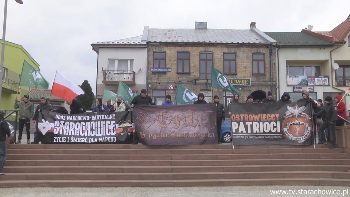Protest narodowych radykałów w Starachowicach przeciwko emigracji zarobkowej z Ukrainy