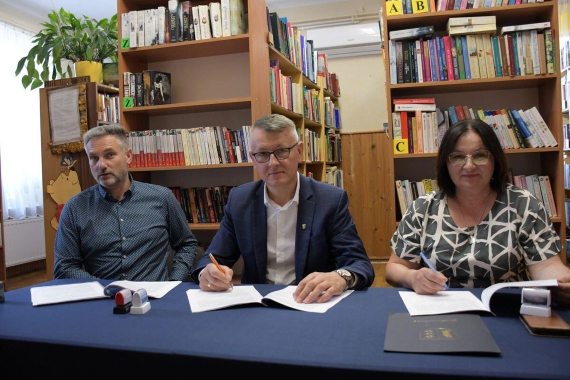 Ruszy remont zabytkowego budynku w centrum Mirca