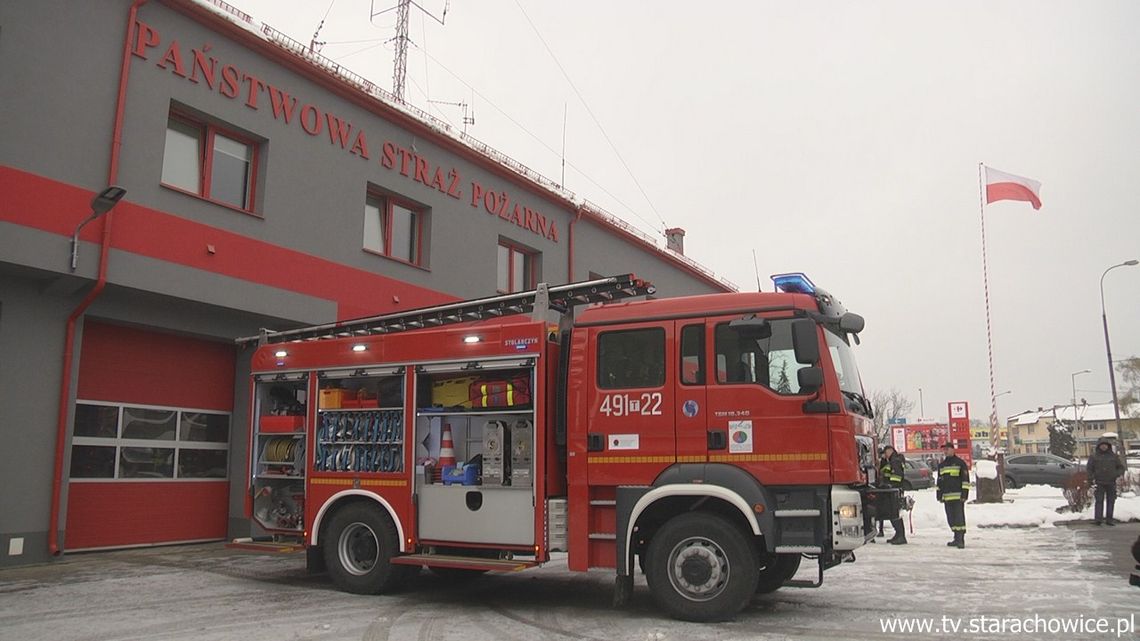 Straż pożarna dostała nowy samochód za prawie milion złotych