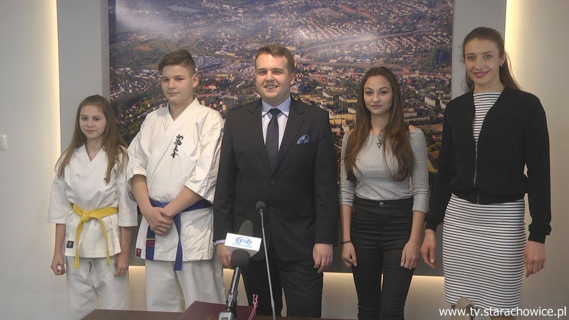 Sześcioro sportowców otrzymało pomoc finansową od władz Starachowic