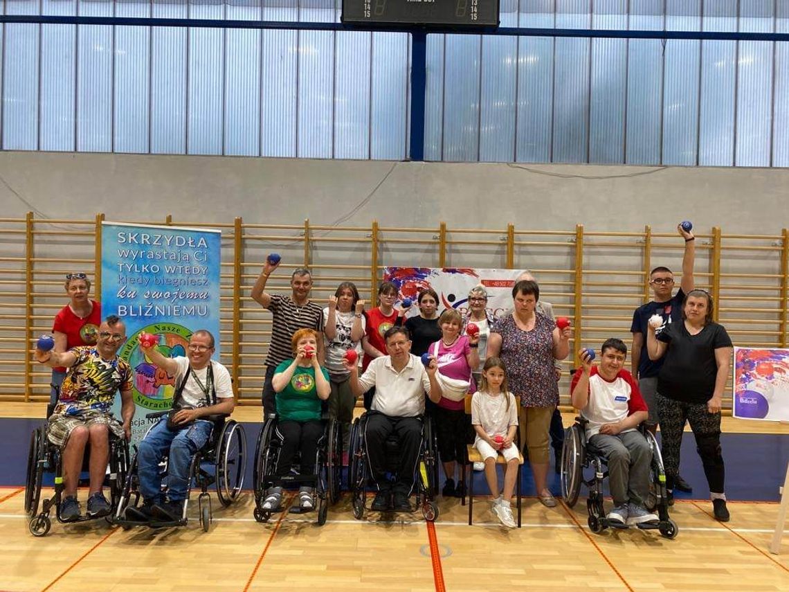 Trenowali grę w boccia Trenowali grę w boccia