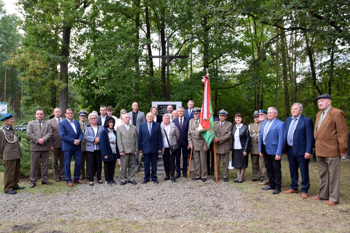 W hołdzie Żołnierzom Batalionów Chłopskich