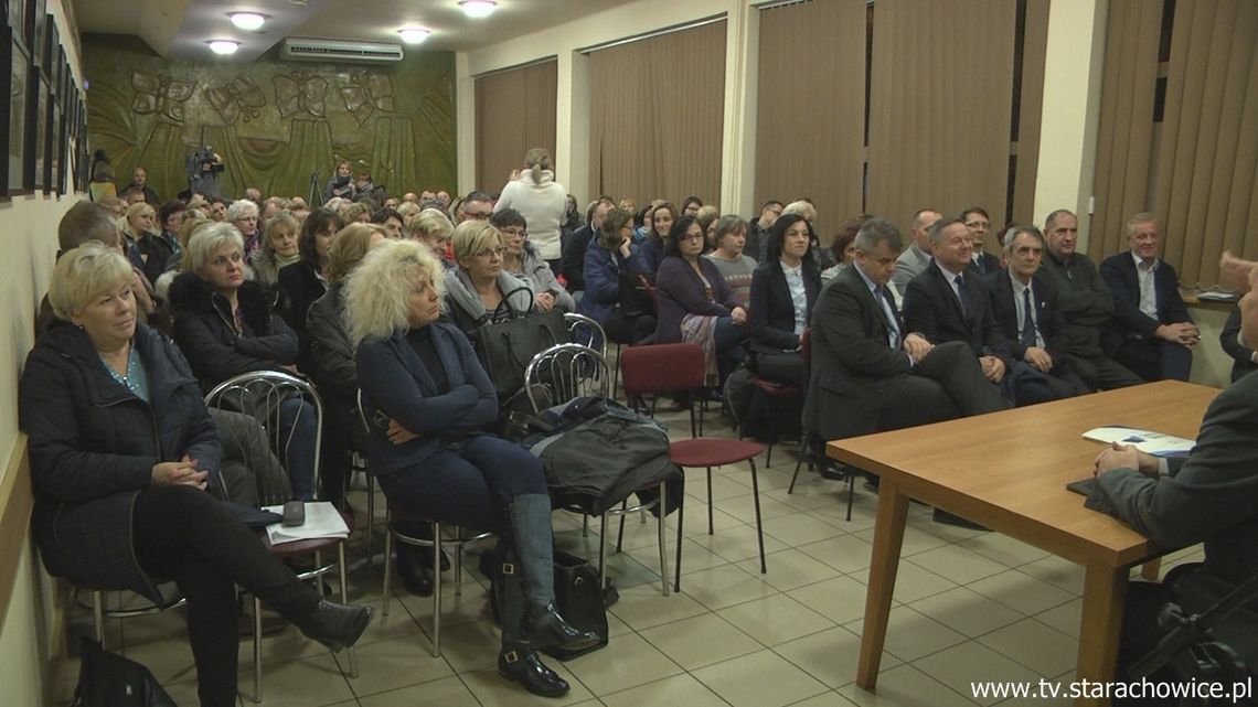 W Starachowicach zainaugurowano kampanię promującą reformę edukacji
