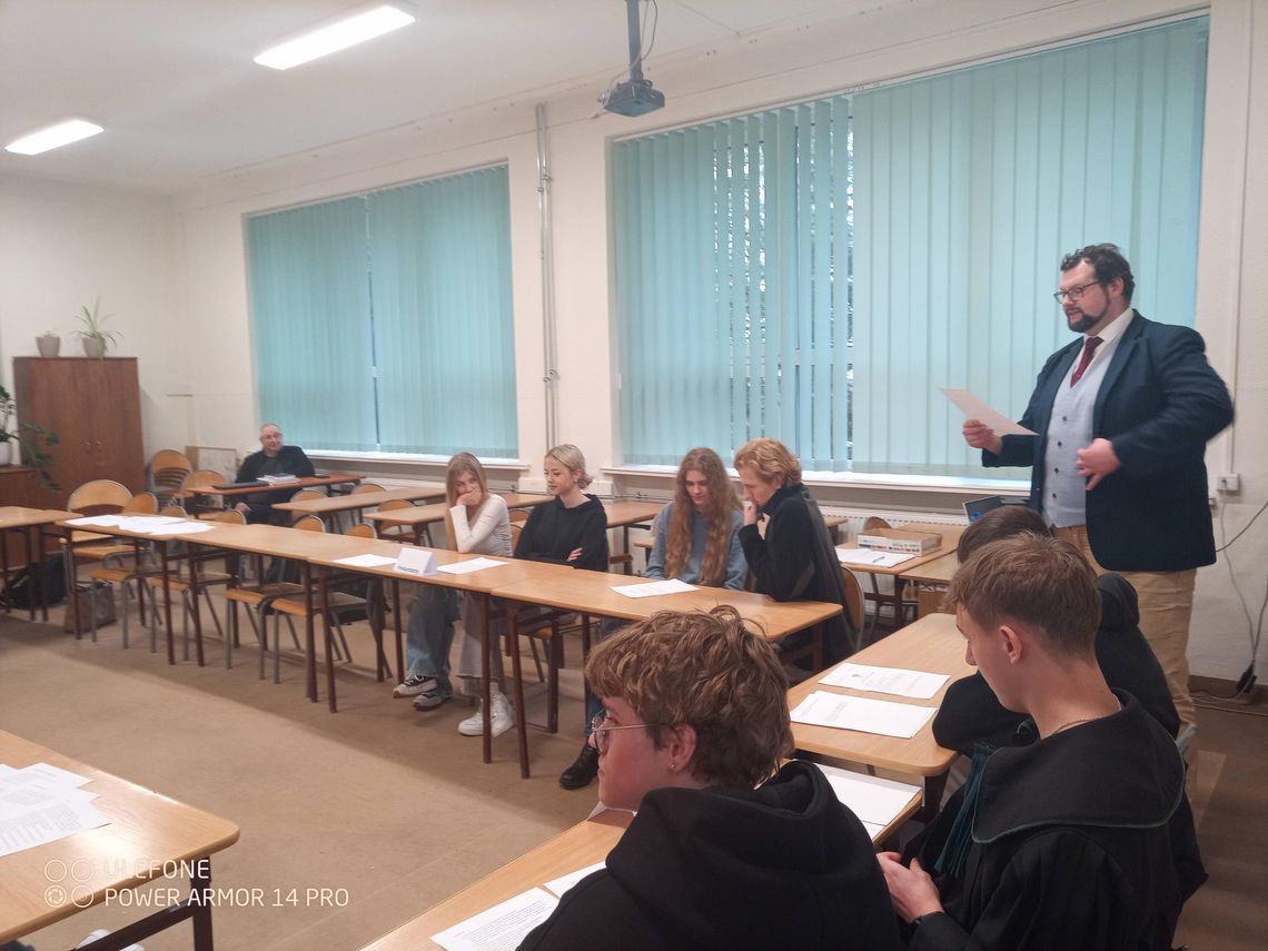 Wyjątkowe spotkanie z mecenasem w Zespole Szkół Zawodowych nr 2 Wyjątkowe spotkanie z mecenasem w Zespole Szkół Zawodowych nr 2