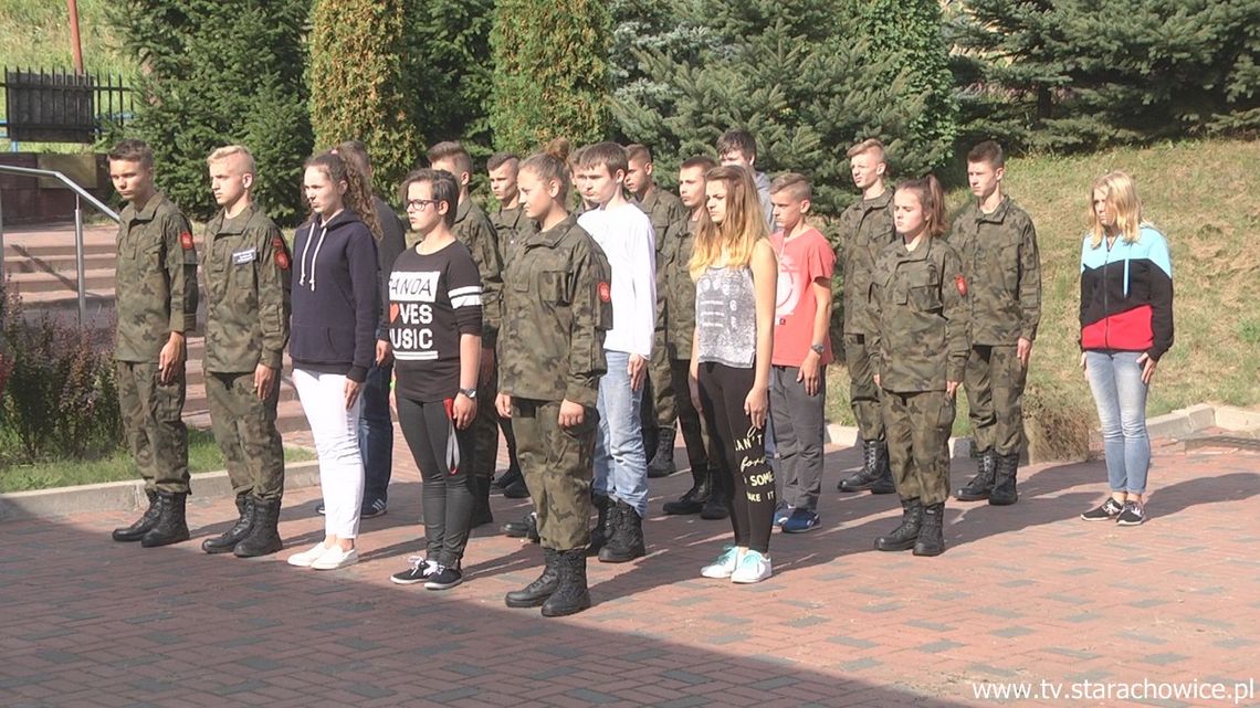 Za tydzień będą ślubować klasy mundurowe Zakładu Doskonalenia Zawodowego Za tydzień będą ślubować klasy mundurowe Zakładu Doskonalenia Zawodowego