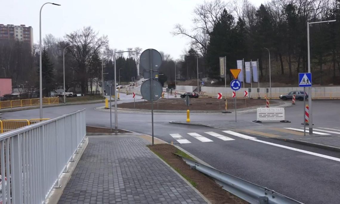 Zmiany w kursowaniu autobusów w Starachowicach Zachodnich Zmiany w kursowaniu autobusów w Starachowicach Zachodnich